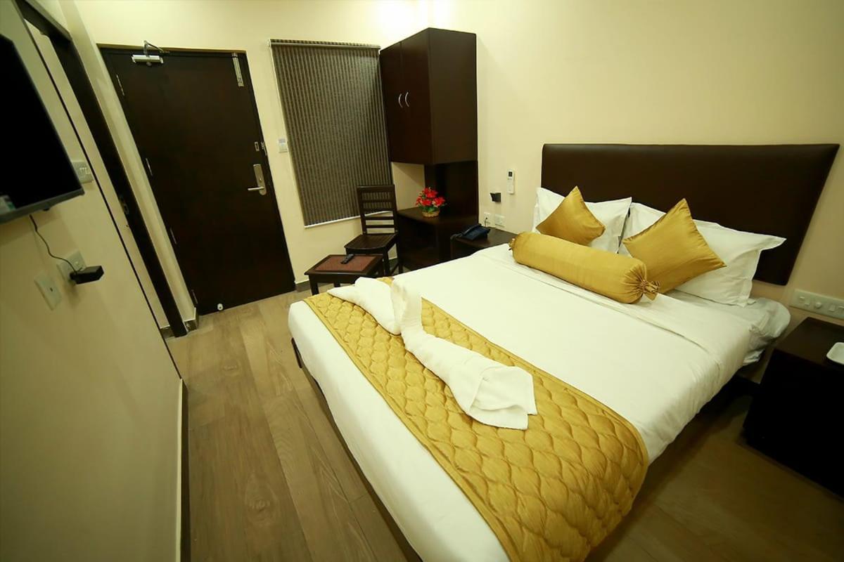 Sapphire Inn Puduččéri Exteriér fotografie