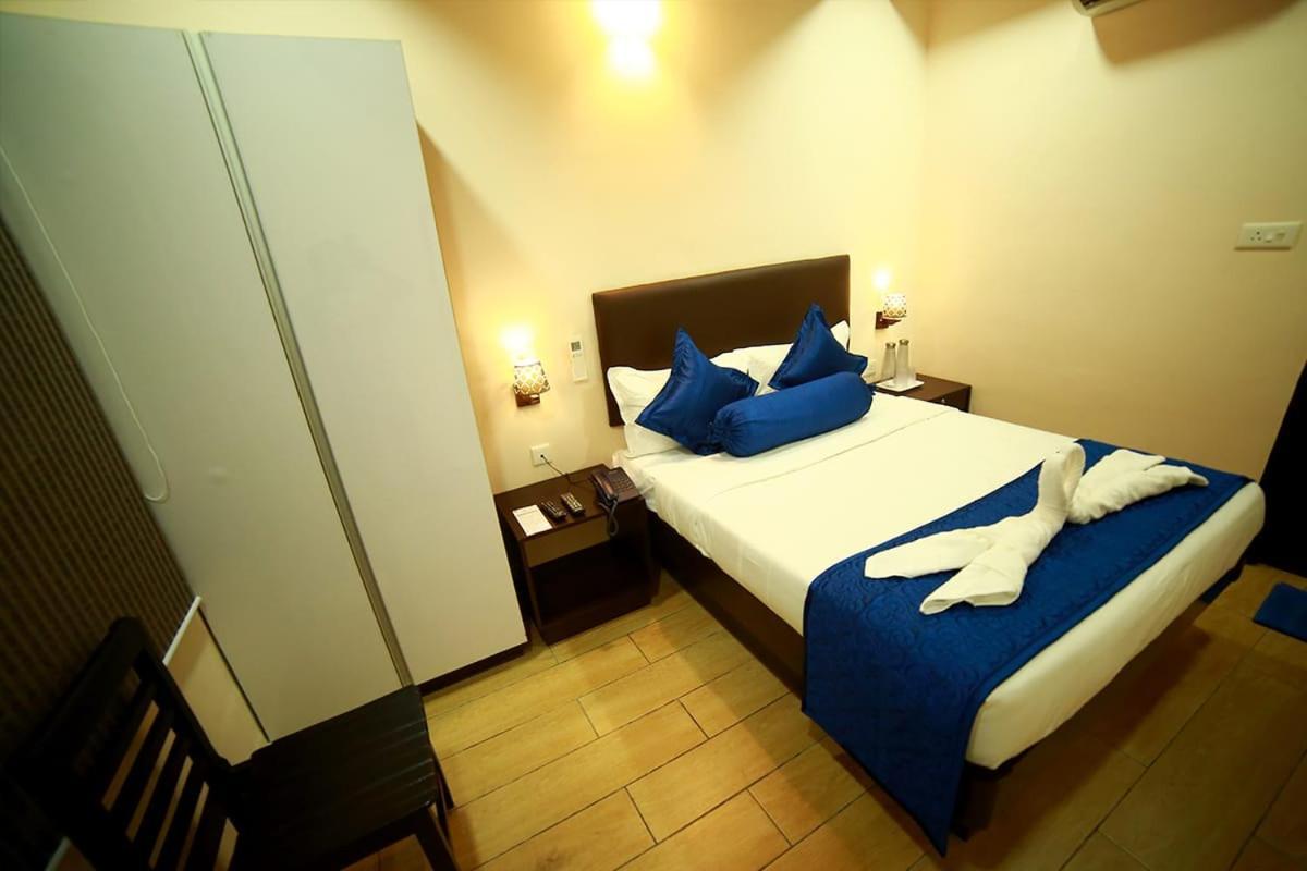 Sapphire Inn Puduččéri Exteriér fotografie
