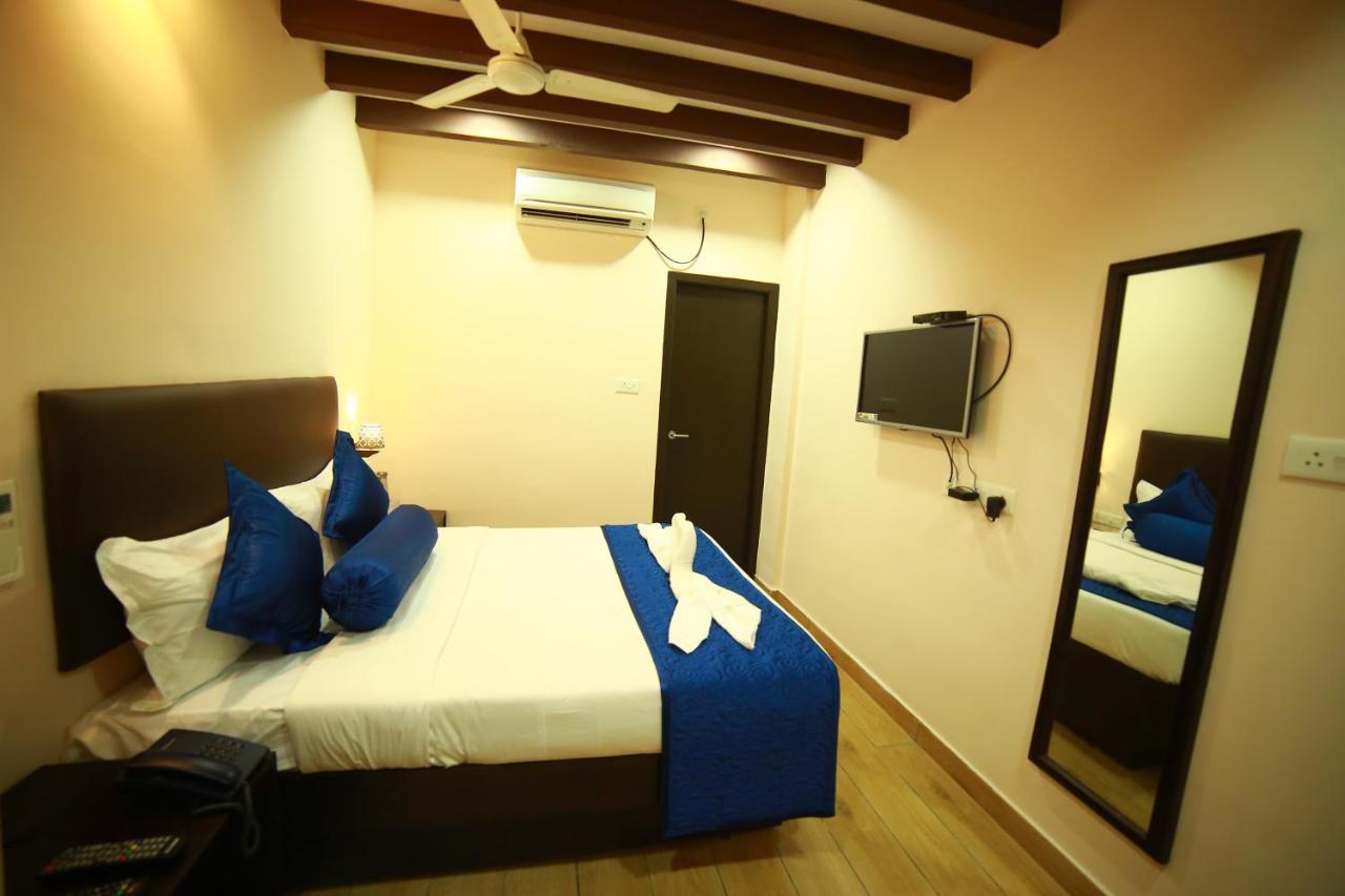 Sapphire Inn Puduččéri Exteriér fotografie
