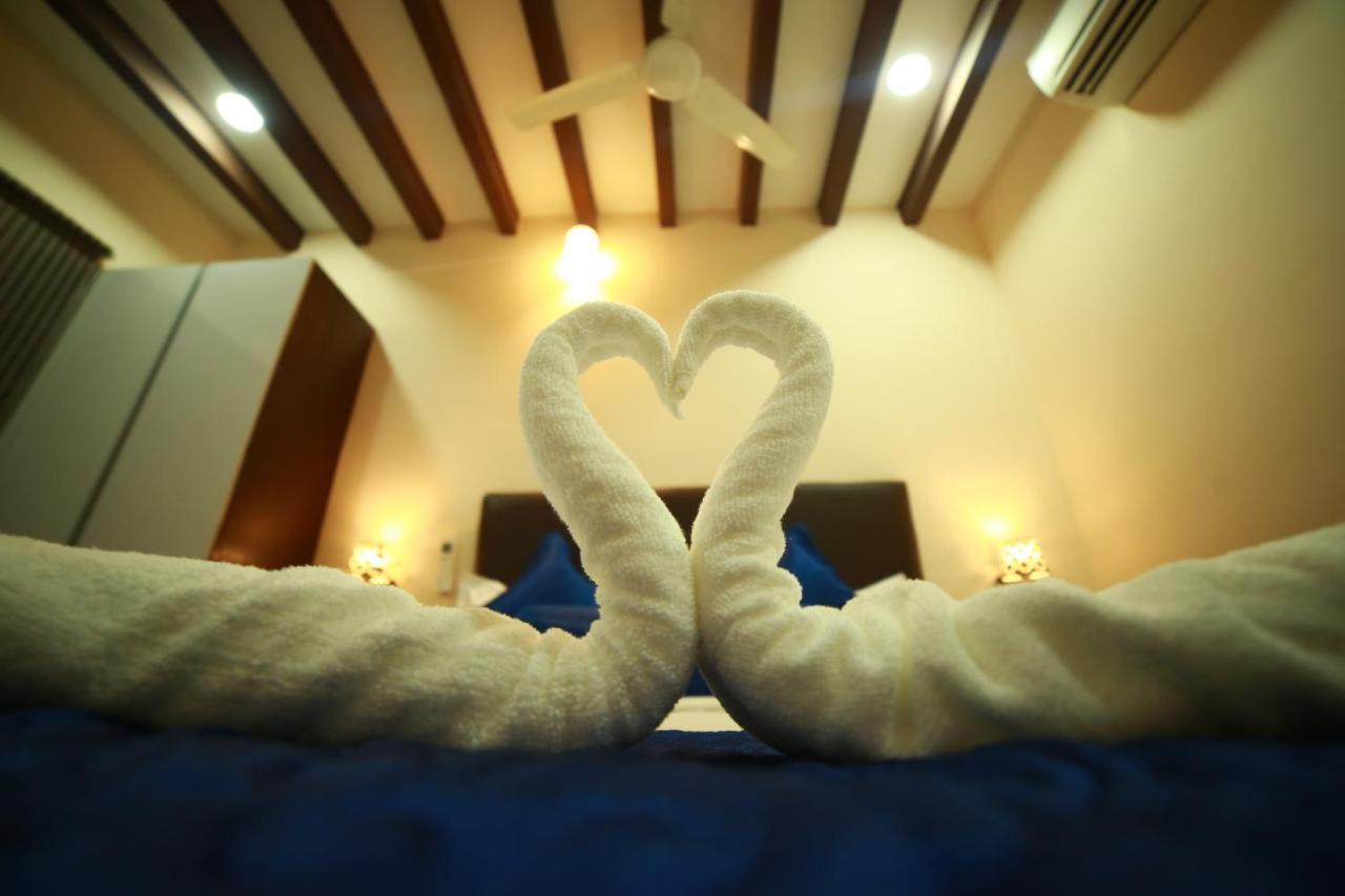 Sapphire Inn Puduččéri Exteriér fotografie