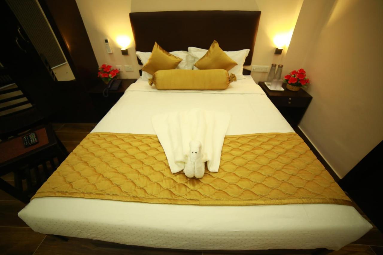 Sapphire Inn Puduččéri Exteriér fotografie
