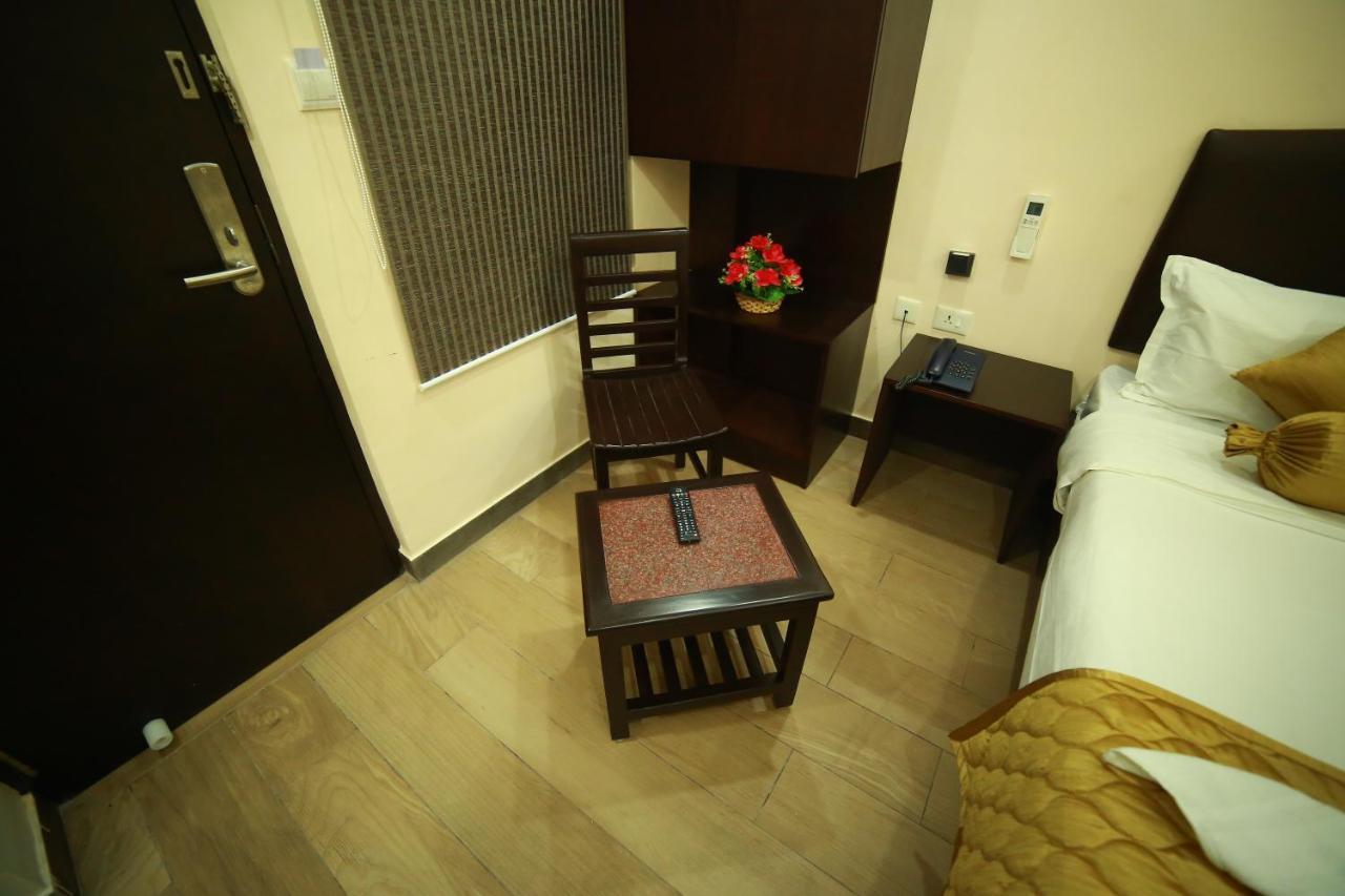 Sapphire Inn Puduččéri Exteriér fotografie