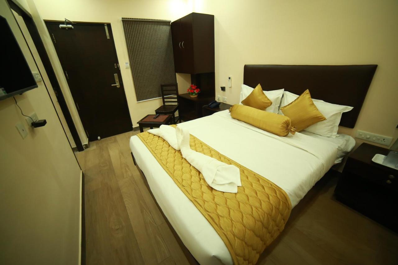 Sapphire Inn Puduččéri Exteriér fotografie